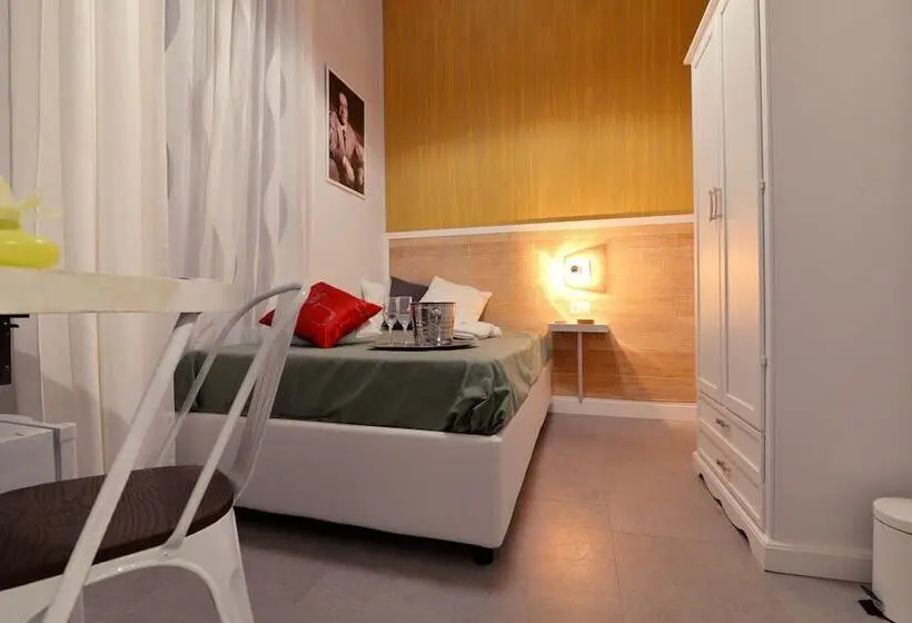 Bed And Breakfast Chiaia Roof - Napoli
