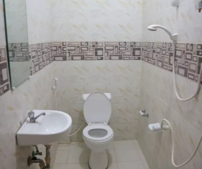 Centillo Travellers Inn