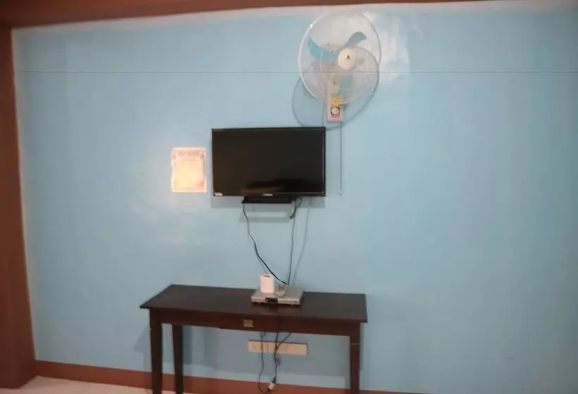 Centillo Travellers Inn