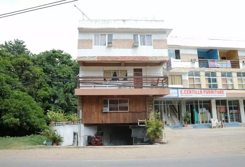 Centillo Travellers Inn