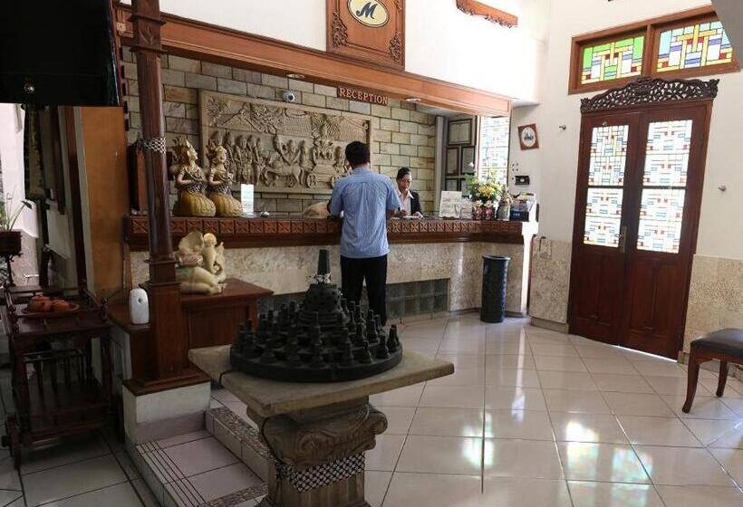 هتل Mataram Malioboro