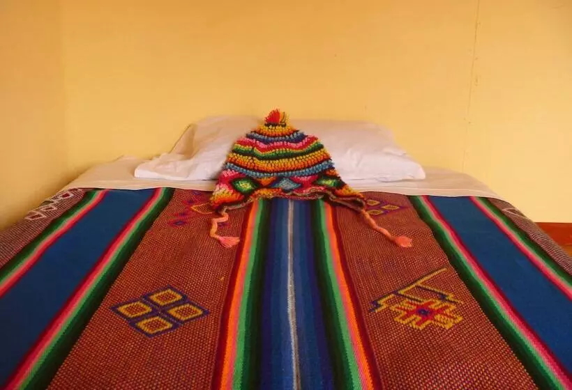 ホテル Uros Tupirmarka