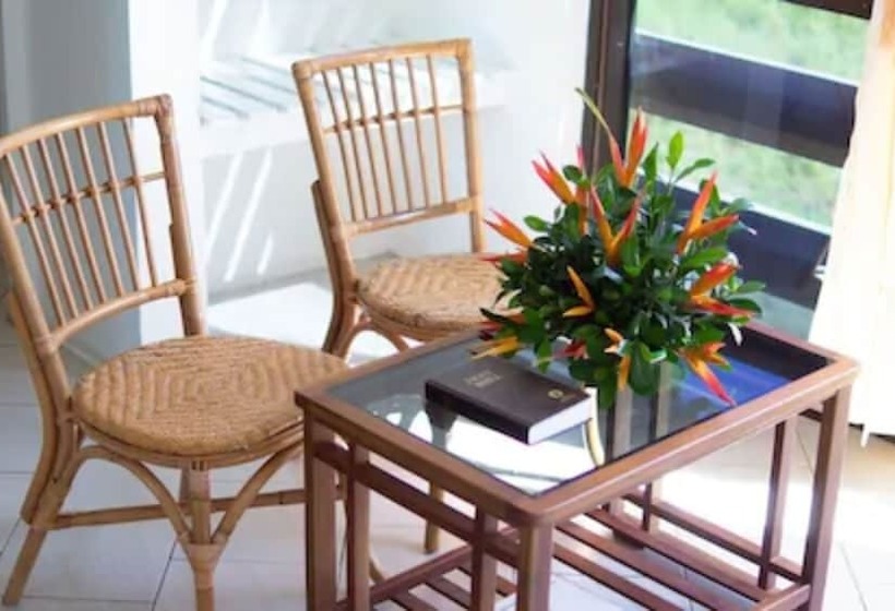 Island Accommodation Nadi