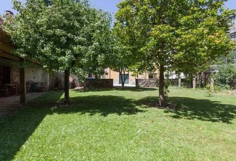 پانسیون A Vianesa Guest House