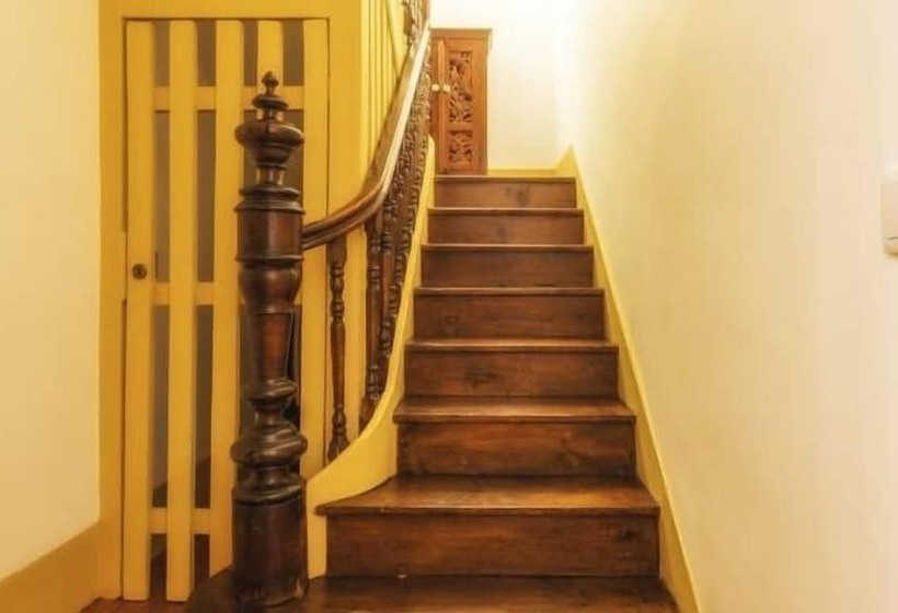 پانسیون A Vianesa Guest House