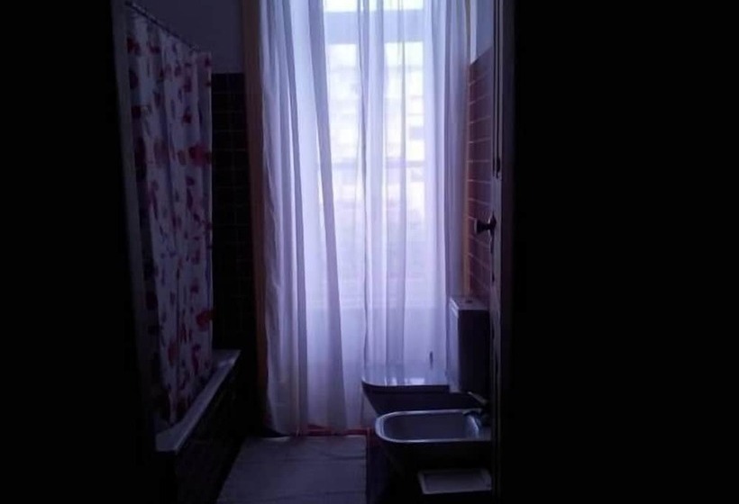 پانسیون A Vianesa Guest House