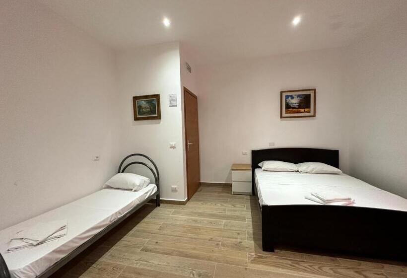 پانسیون Dream Holiday