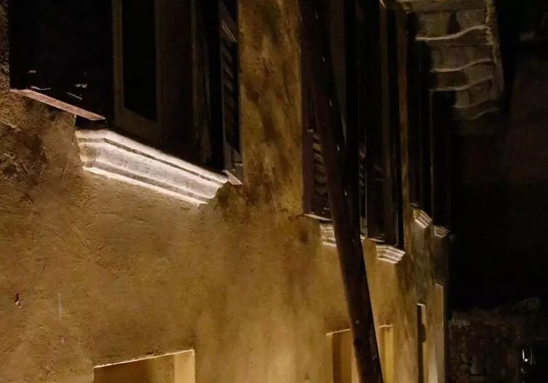 Majatalo Palazzo Albricci Peregrini