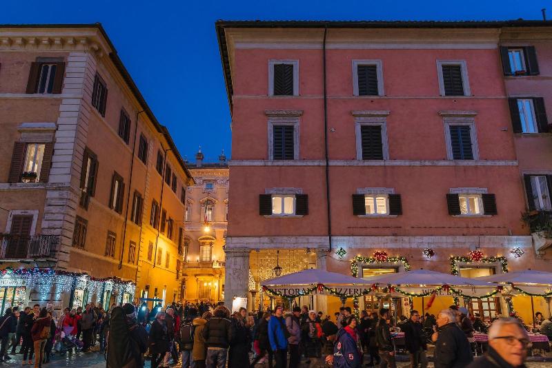 پانسیون Rhea Silvia Luxury Navona