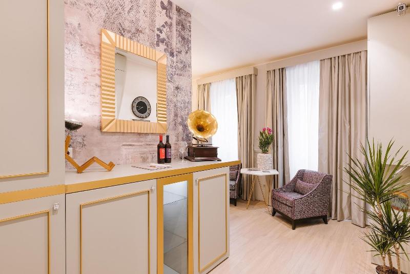 پانسیون Rhea Silvia Luxury Navona