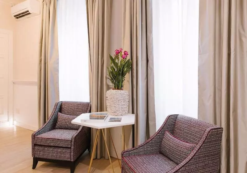پانسیون Rhea Silvia Luxury Navona