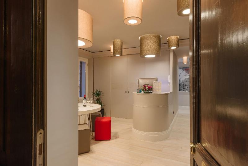 پانسیون Rhea Silvia Luxury Navona