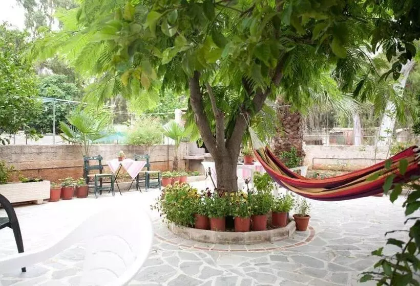 ペンション Veggie Garden Athens B&b