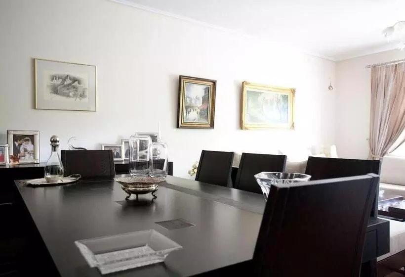 ペンション Veggie Garden Athens B&b