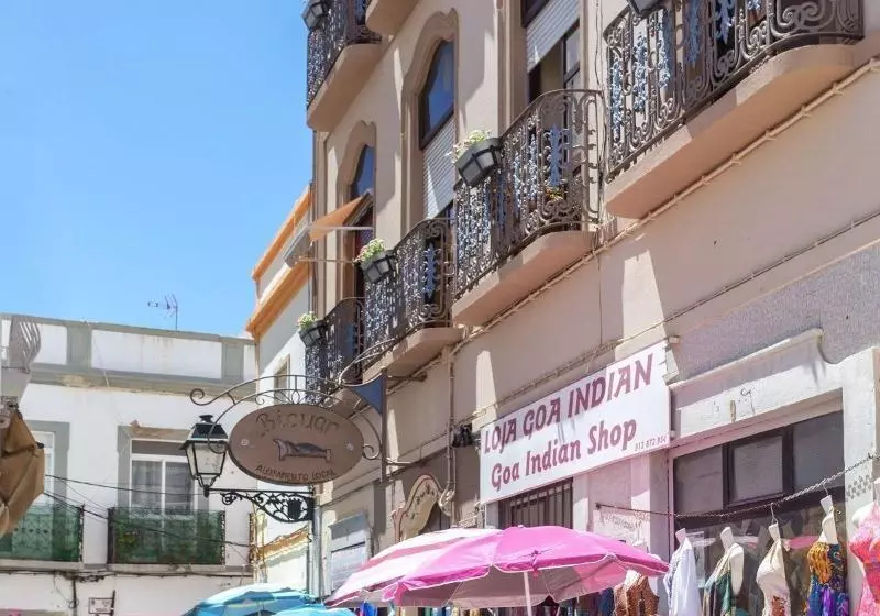 Al   Alojamento Local Pension Bicuar