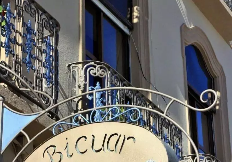 Al   Alojamento Local Pension Bicuar