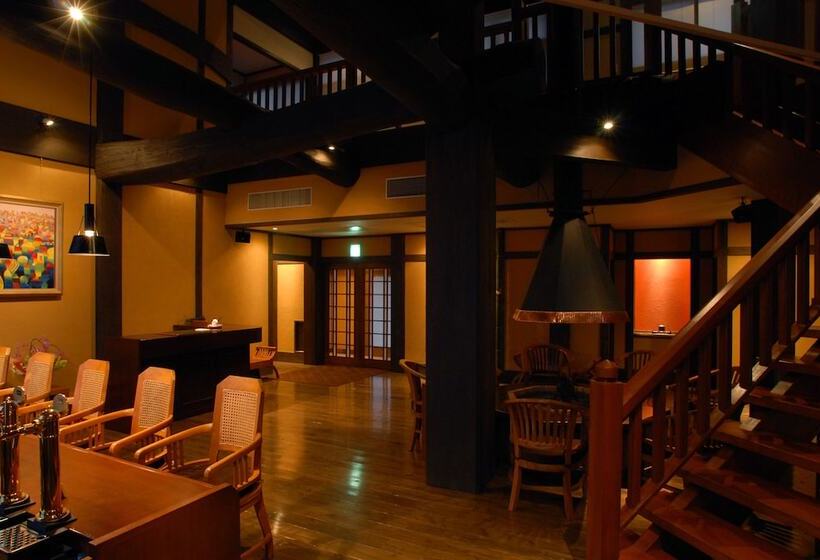 ריוקאן Yufuin Onsen Toshoan