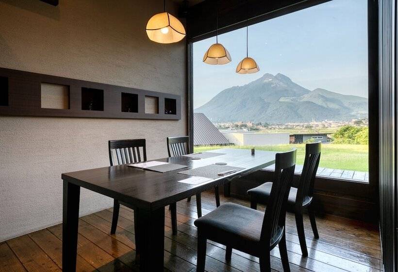 ריוקאן Yufuin Onsen Toshoan