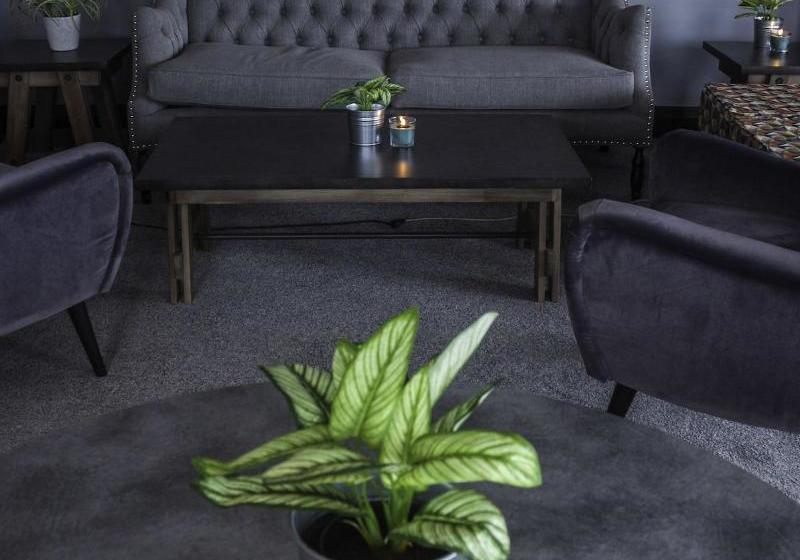 فندق فئة نجمة واحدة Coast Kilmore Quay