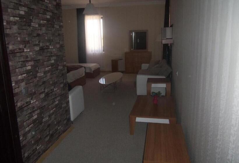 Отель Palm Beach