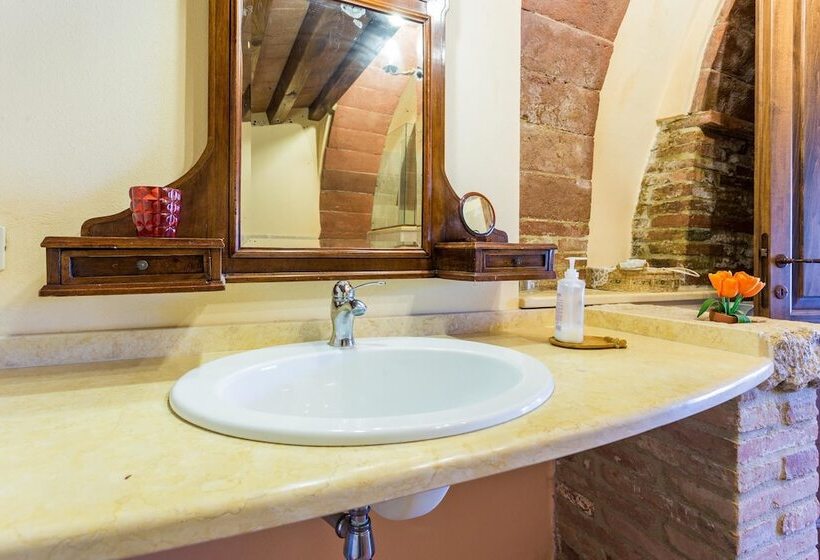 Сельский отель Agriturismo Fonteleccino