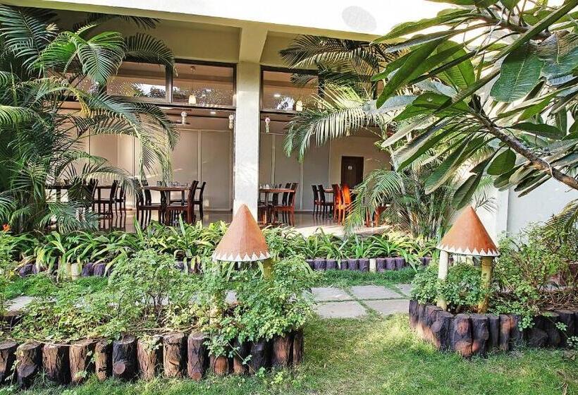 ホテル Sterling Panchgani