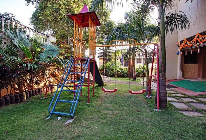 ホテル Sterling Panchgani