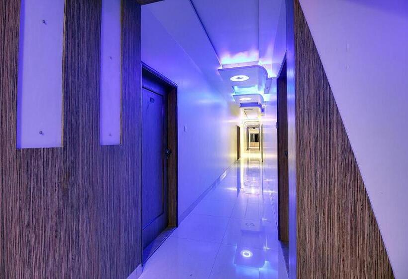 ホテル Sterling Panchgani