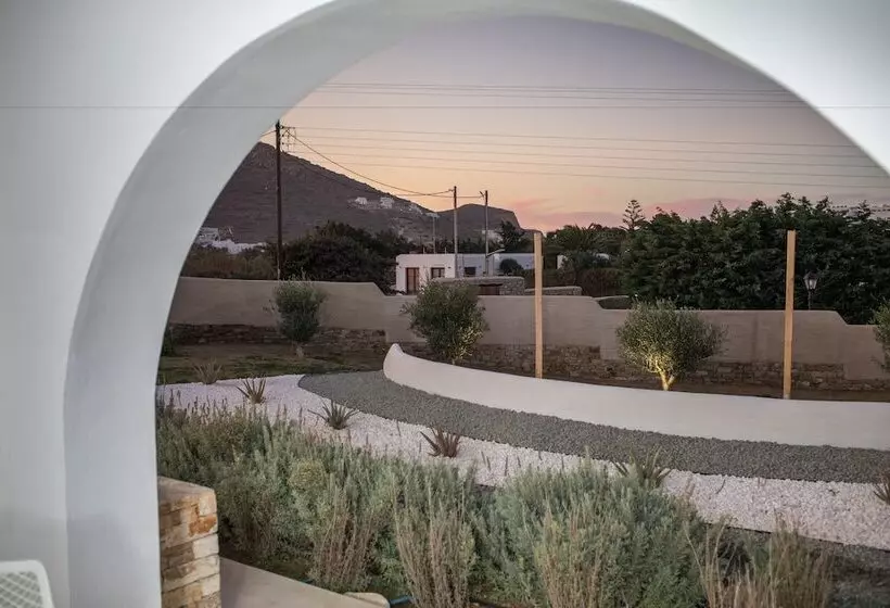 Naxos Euphoria Suites