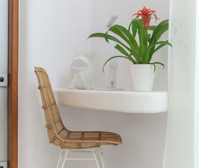 Naxos Euphoria Suites