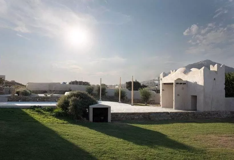 Naxos Euphoria Suites