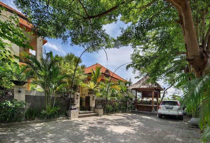 פנסיון Canggu Bona Kubu By Kamara