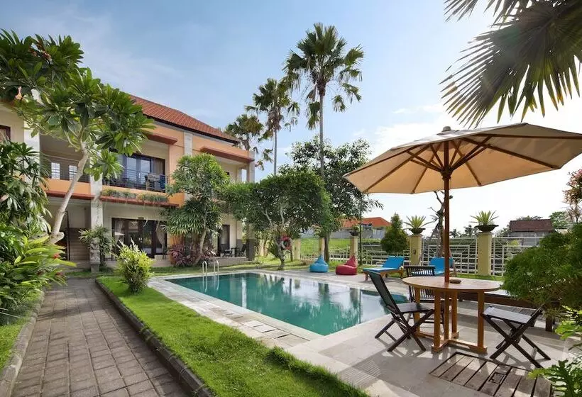 پانسیون Canggu Bona Kubu By Kamara