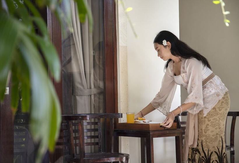 פנסיון Canggu Bona Kubu By Kamara