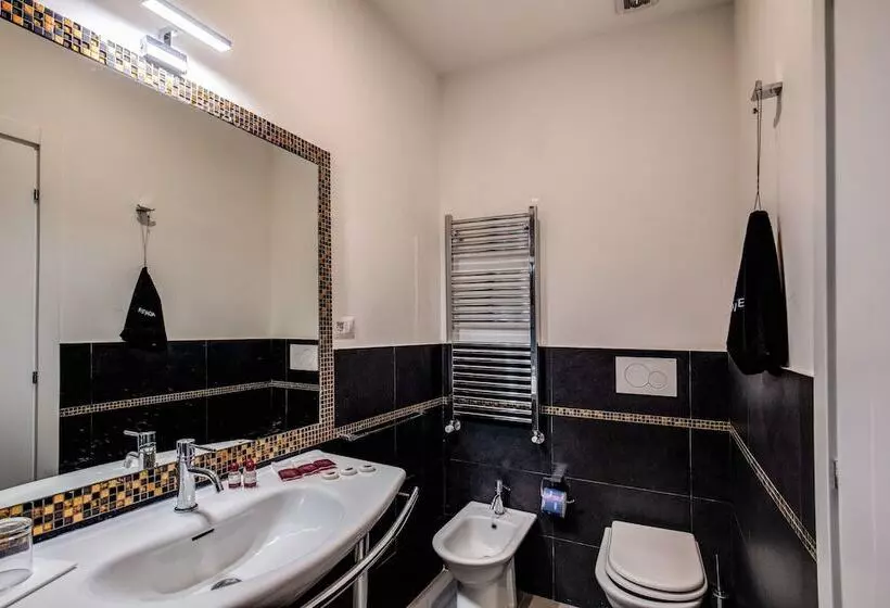 پانسیون La Foresteria Luxury Suites