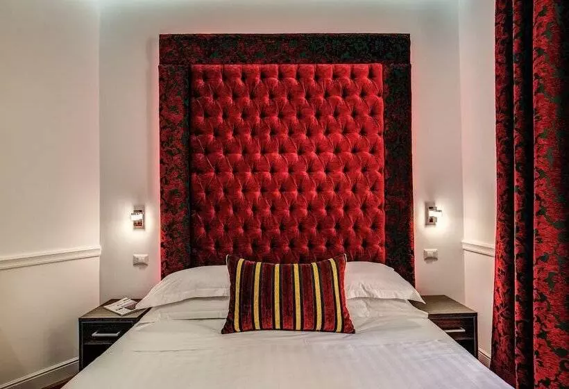 پانسیون La Foresteria Luxury Suites