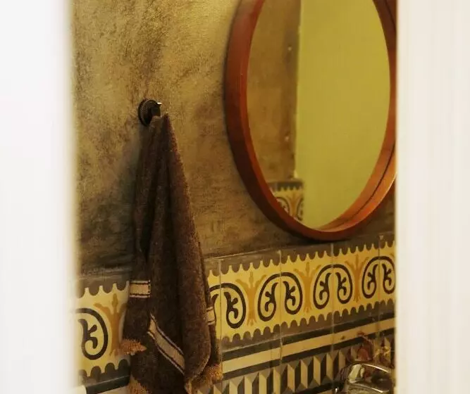 پانسیون Beyt Mar Mikhael