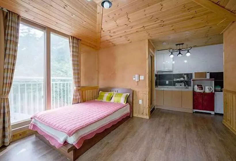 Majatalo Yongin Sun & Moon Peension
