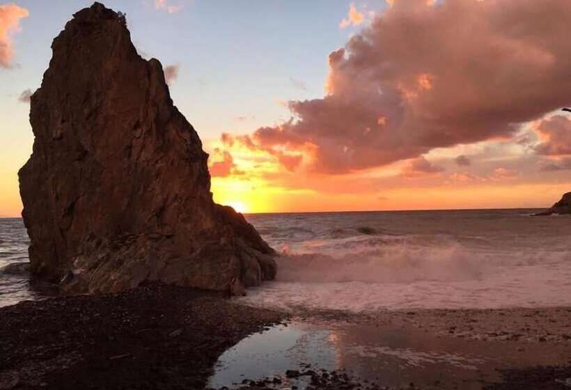 渡假胜地 Psaros Melinta