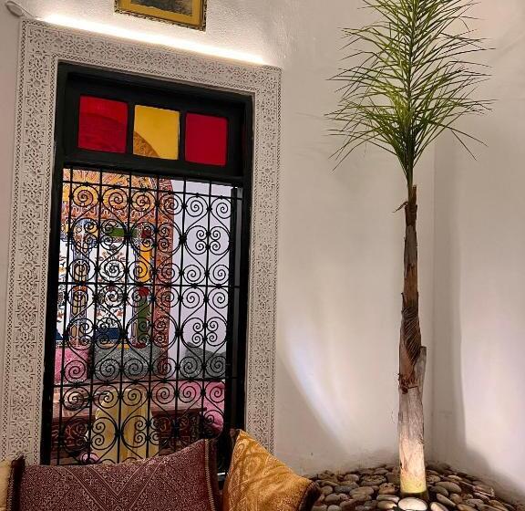 هاستل Funky Fes