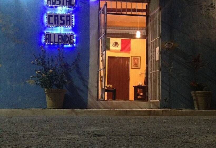 Hostal Casa Allende   Hostel