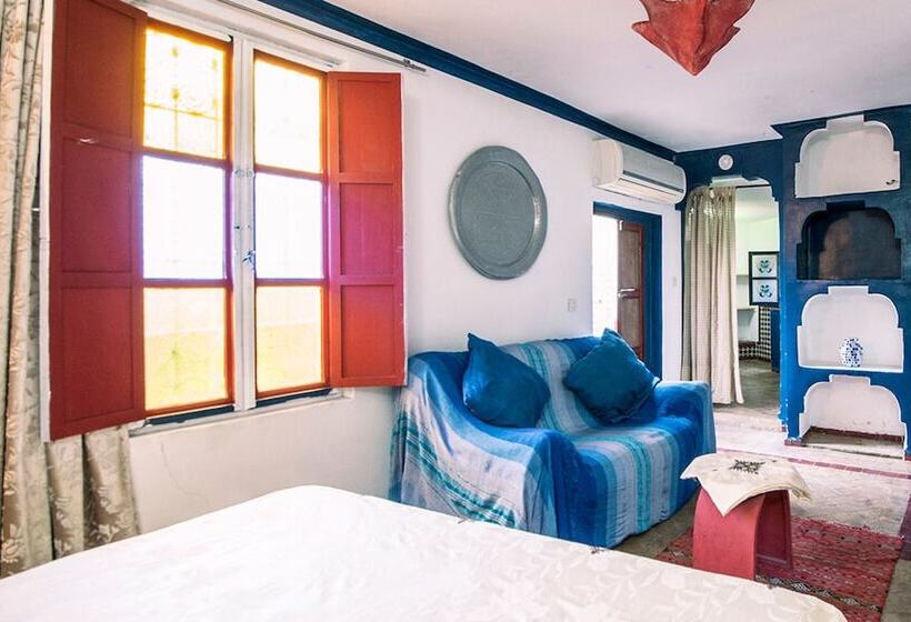 هاستل Funky Fes