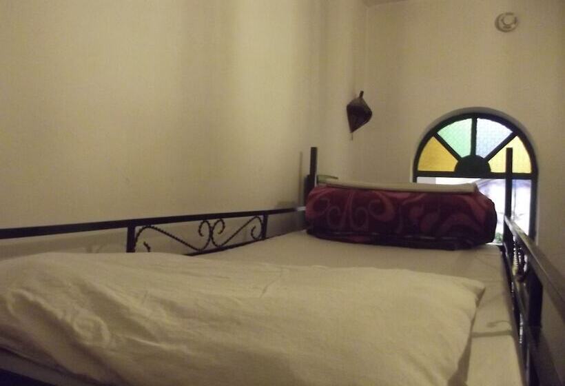 هاستل Funky Fes