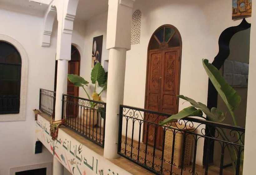 هاستل Funky Fes