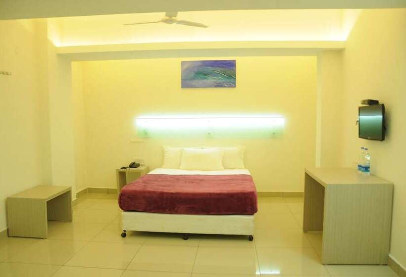 Hotel Cinnamon Residency