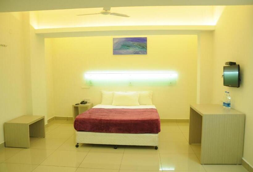 Hotel Cinnamon Residency