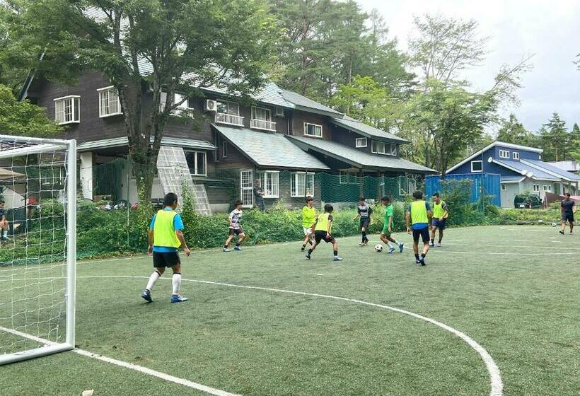 Szálloda Pension Razteca