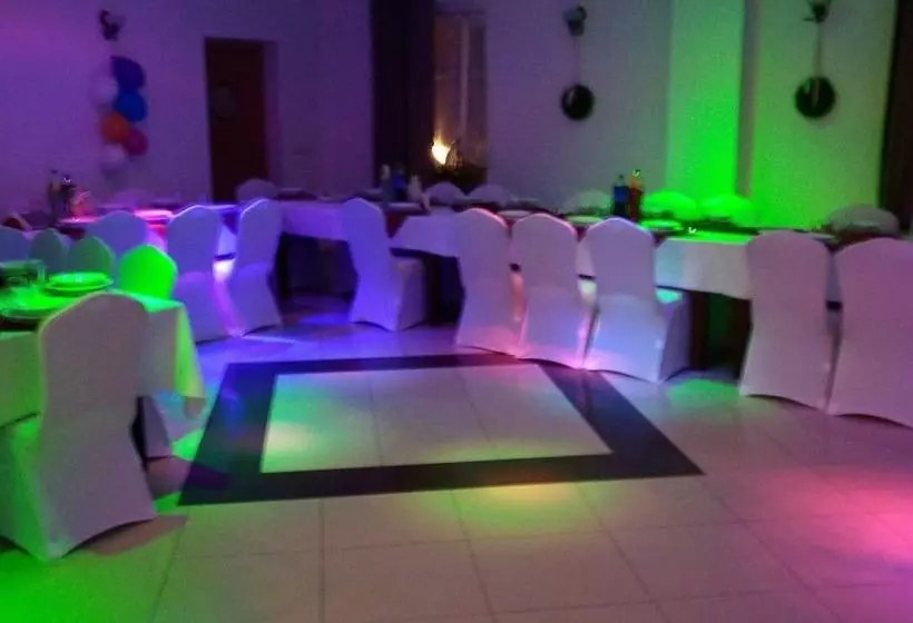 Majatalo Dom Gościnny Gerus