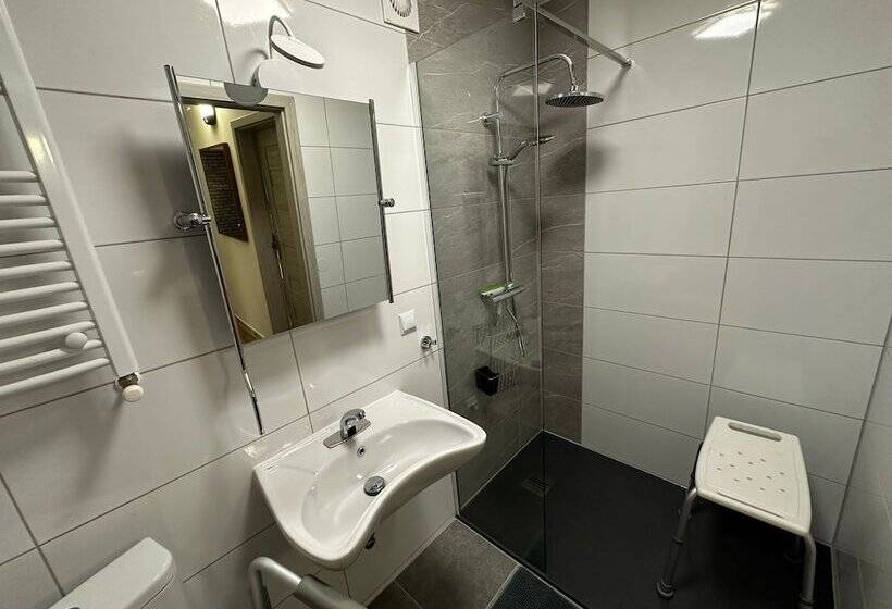 بنسيون Dom Gościnny Gerus