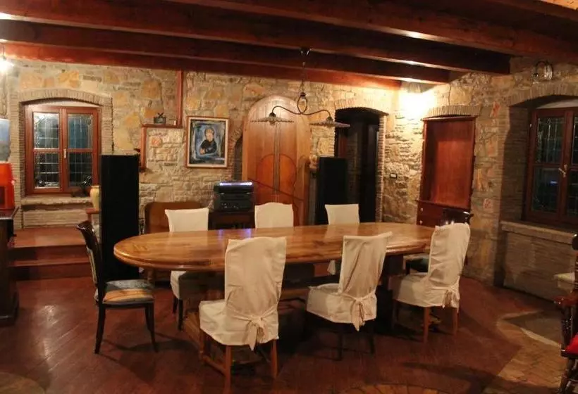 پانسیون Villa Pasis